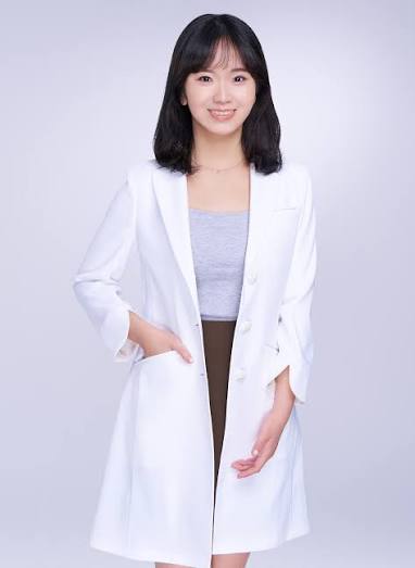 婦產專科美學丨張文樸醫師
